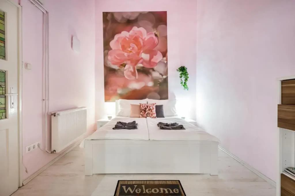 Best Downtown Apartments - photo 2