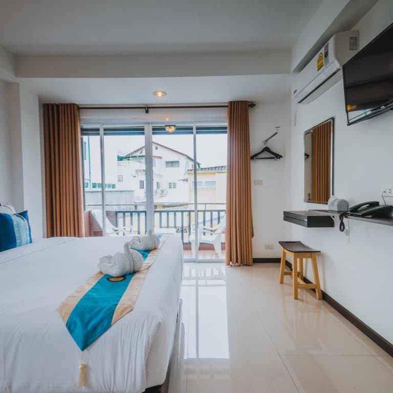 TH Beach Hotel - photo 49