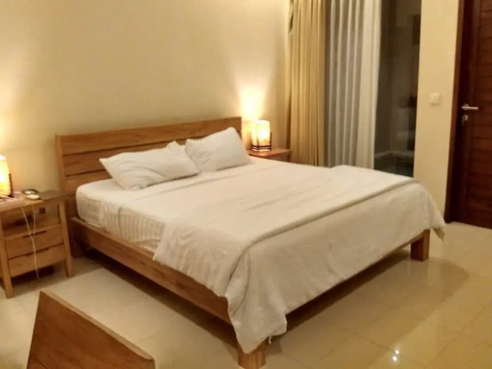 Intan Mutiara Sanur Beach Villa - photo 7