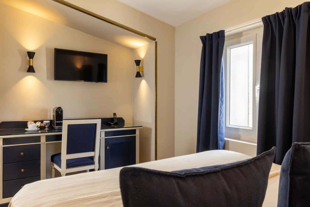 Hotel Queen Mary Paris - photo 33