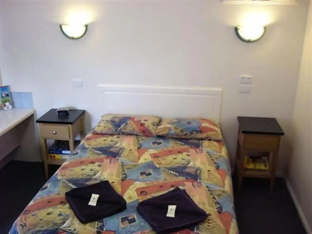 West City Motel - photo 3