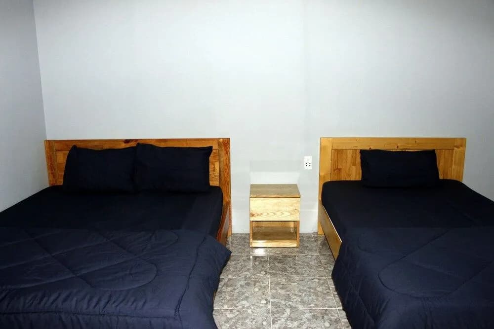 Pineapple Hotel - photo 2