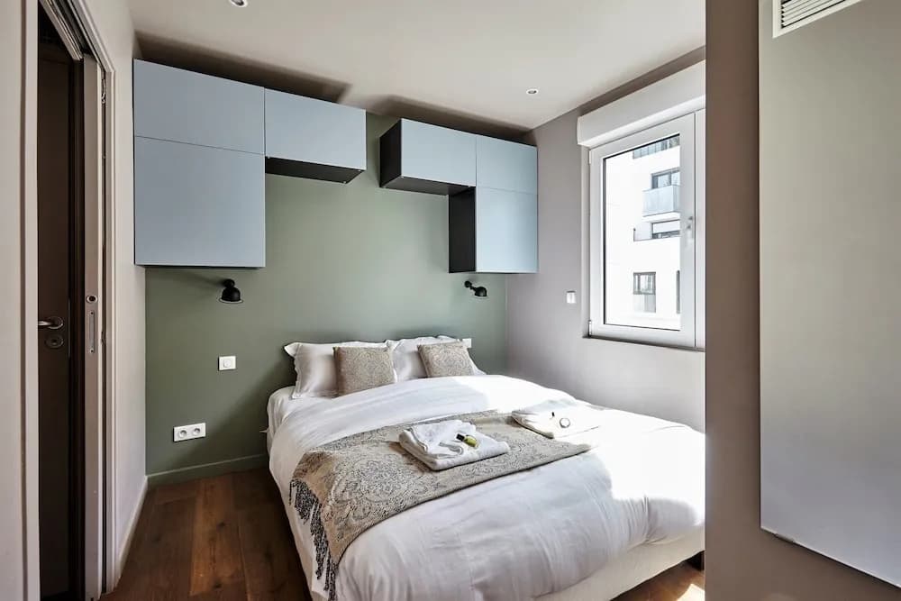 Modern 1BR Home in Batignolles - photo 2