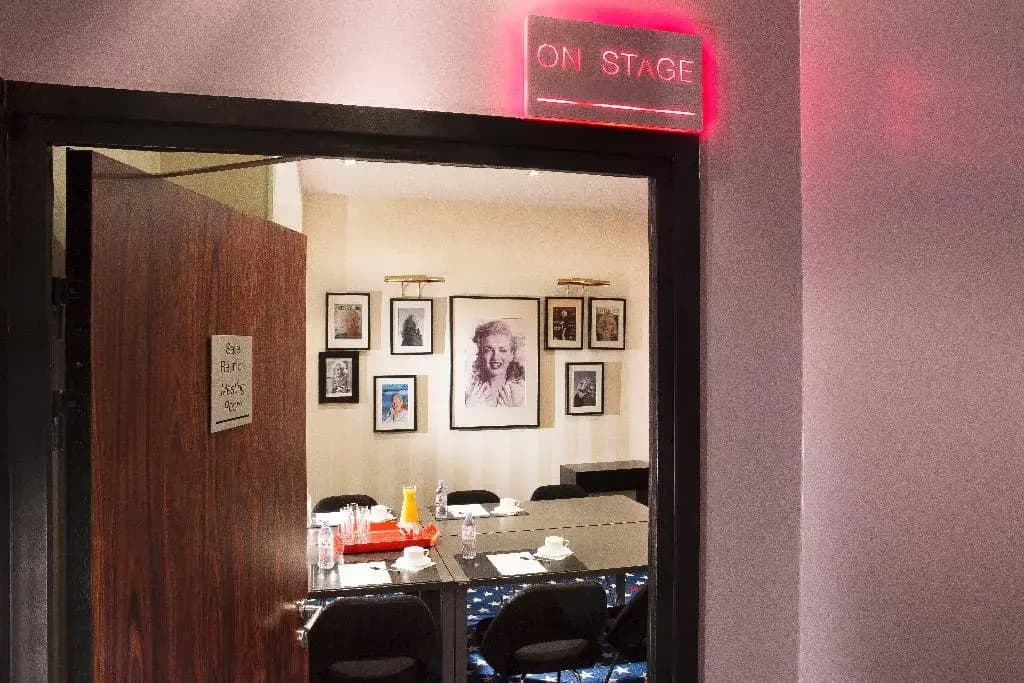 Platine Hotel - photo 22