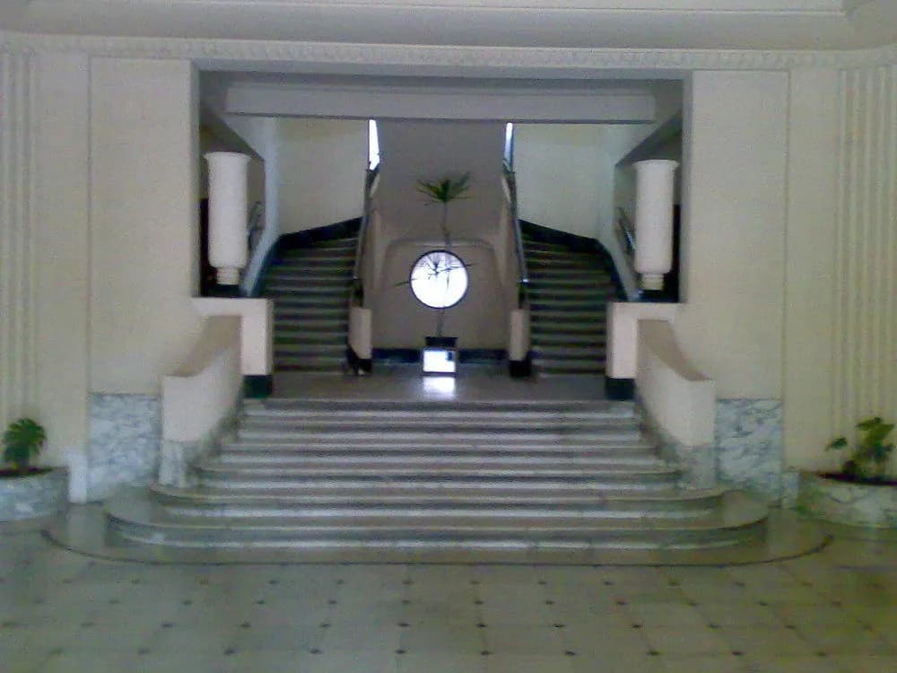 May Fair Hotel - photo 8