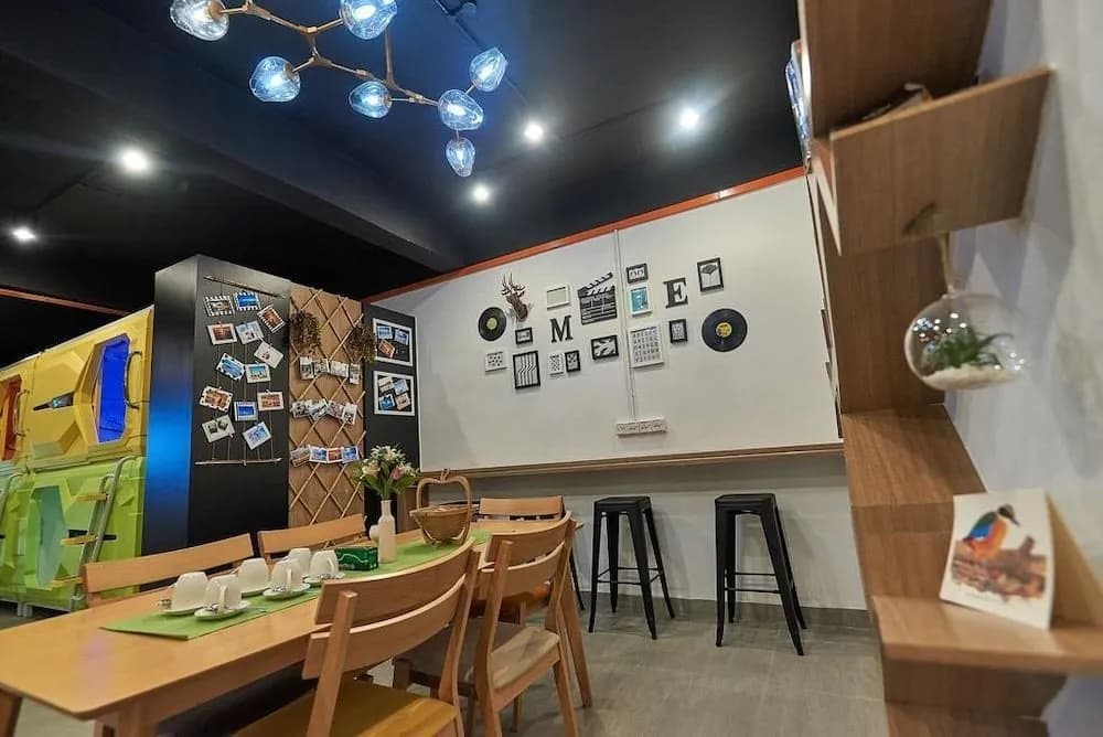 JK Capsule Hostel - photo 16