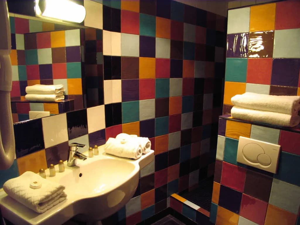 The Walled off Hotel Paris - photo 9