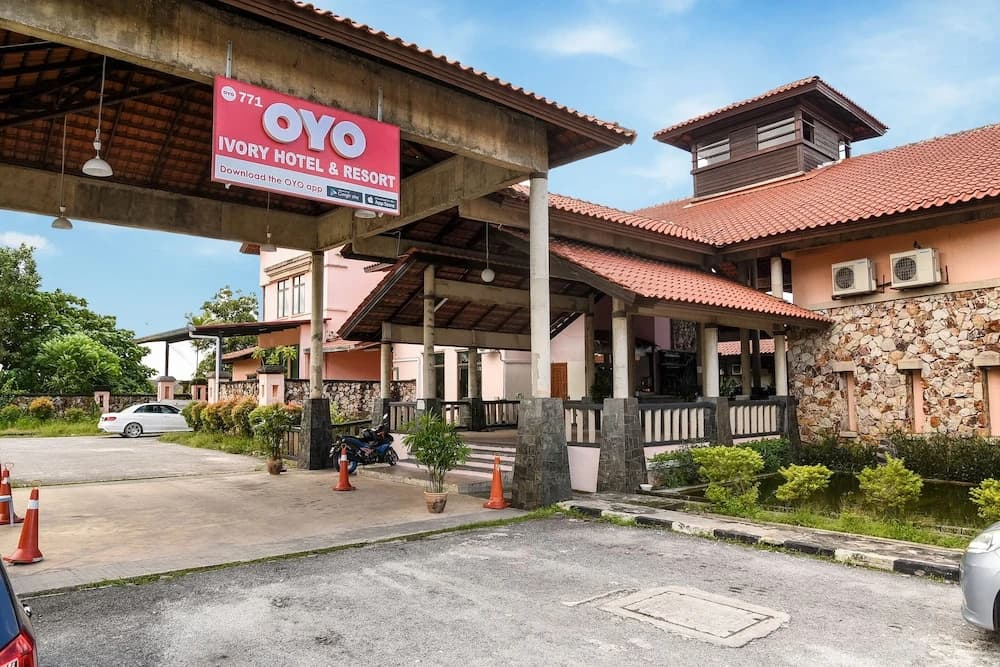 Collection O Ivory Hotel & Resort - photo 10
