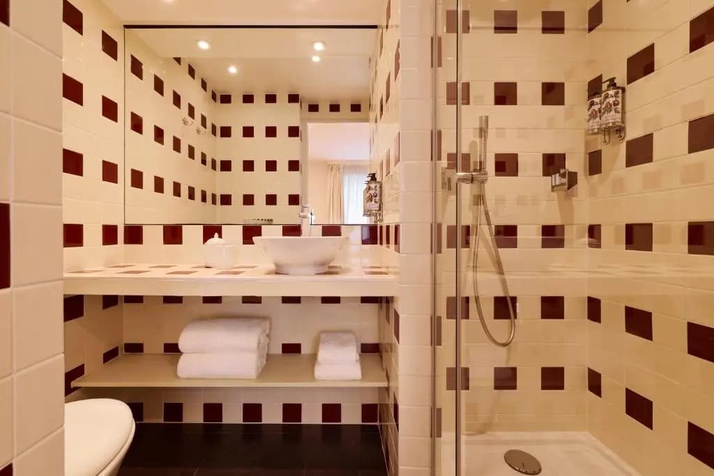 Hotel Splendor Elysees - photo 26