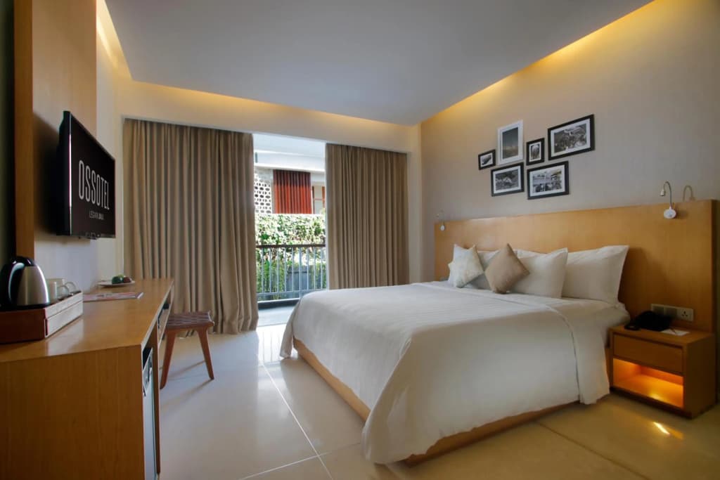 Ossotel Legian Bali - photo 7