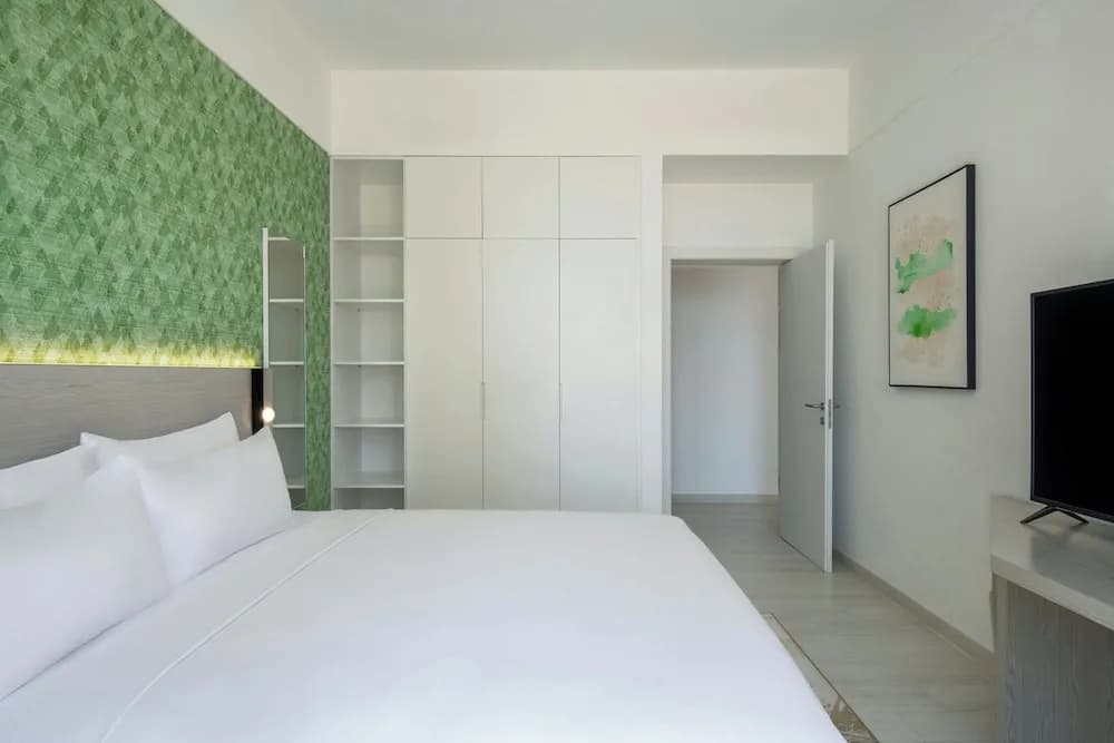 Element by Marriott West Bay Doha - photo 38