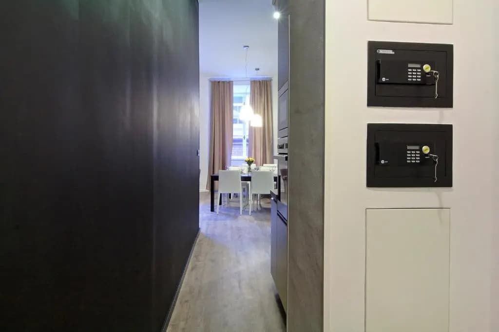 DeLuxe Apartment - photo 10
