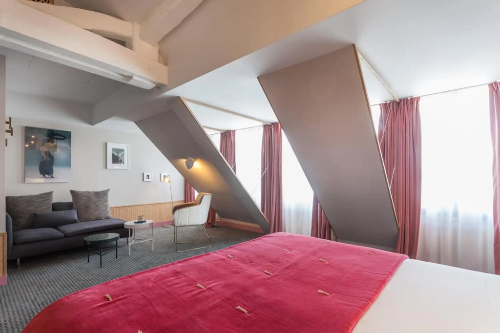 Handsome Hotel - photo 6