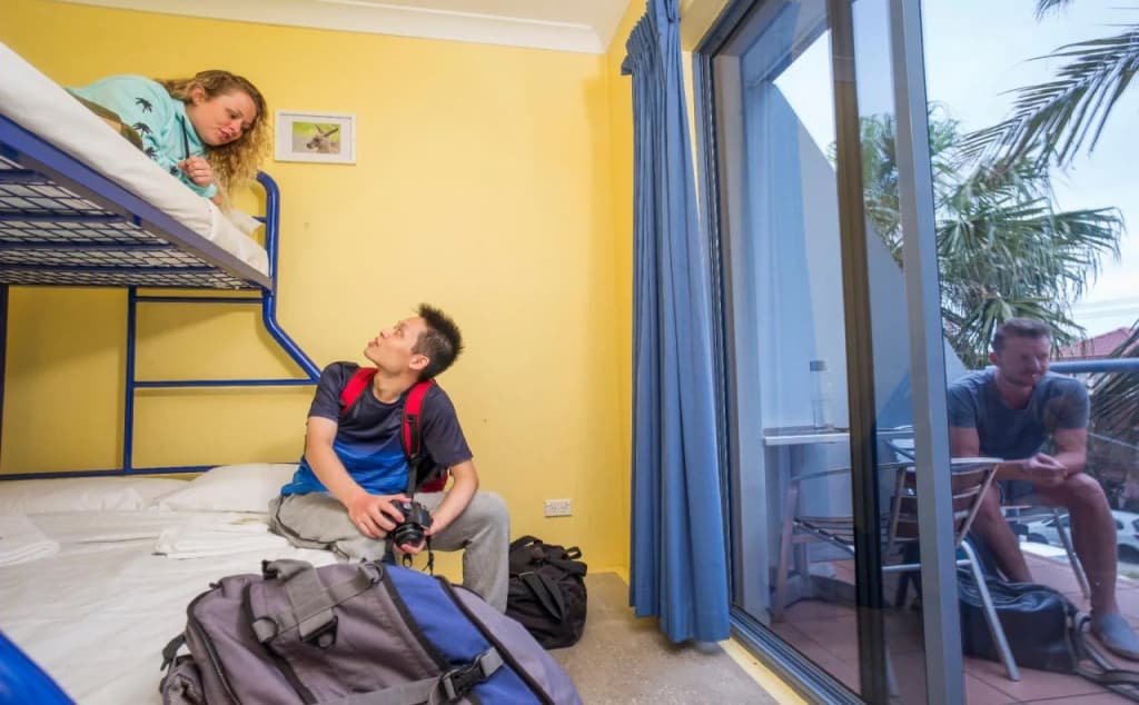 Sydney Beachouse Yha - photo 11