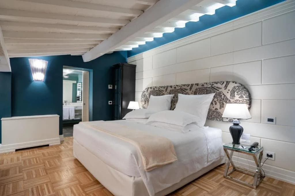 Hotel Number Nine - photo 22