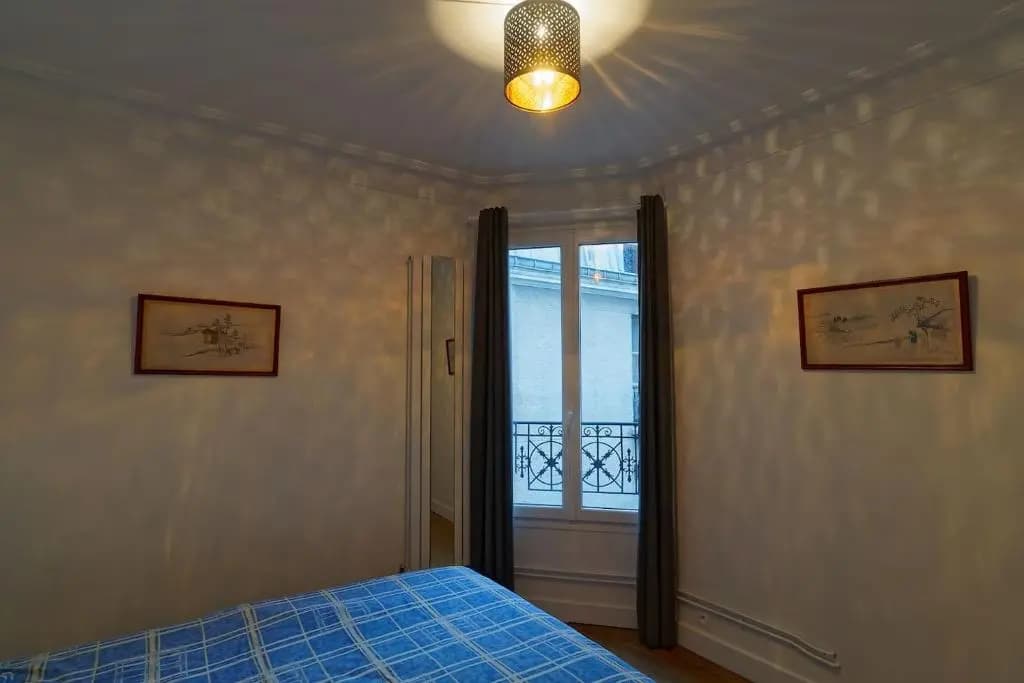 Quiet apartment near Montmartre - photo 4