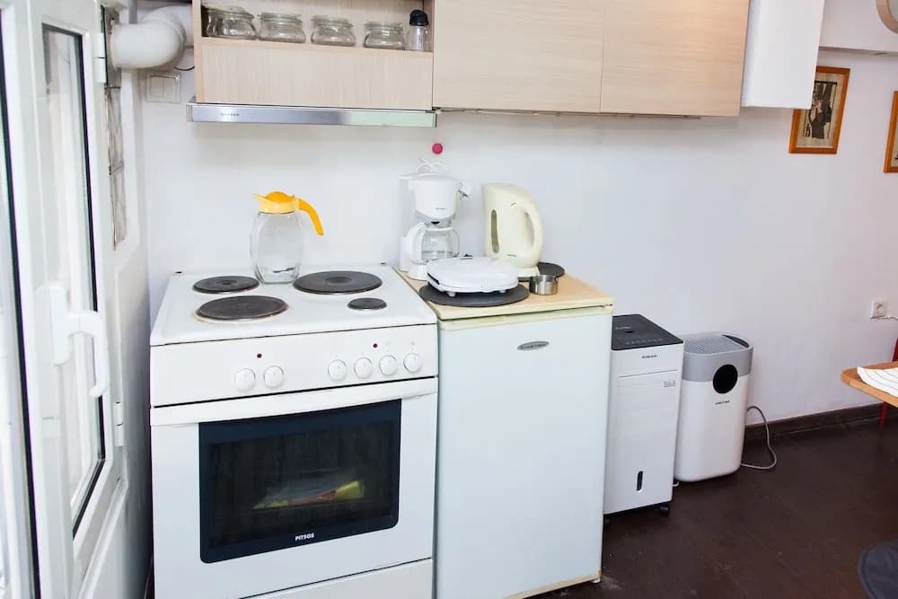 Cozy studio in keramikos - photo 11