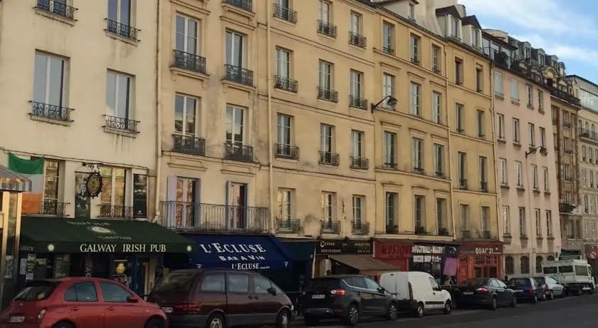 3-Bedroom Apartment Quai Des Grands Augustins - main photo