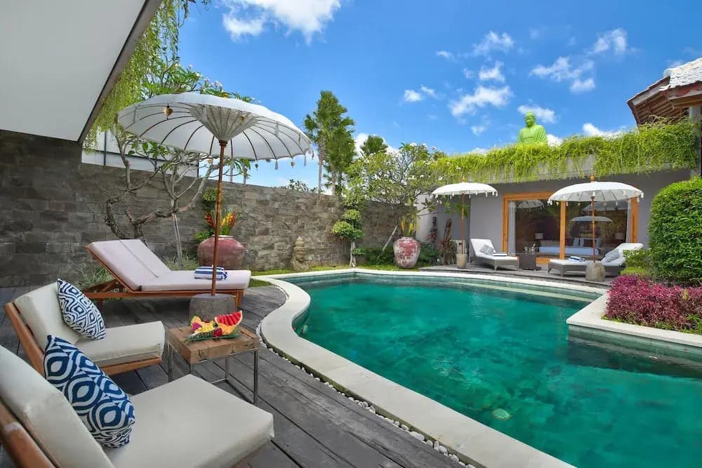 XXL Seminyak Sunset Boutique Villa - photo 13