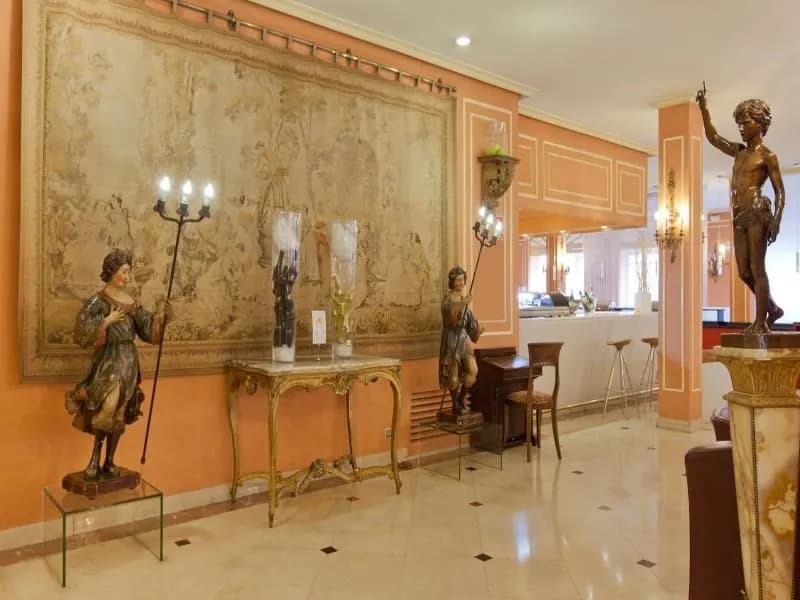 Hotel Arosa - photo 30