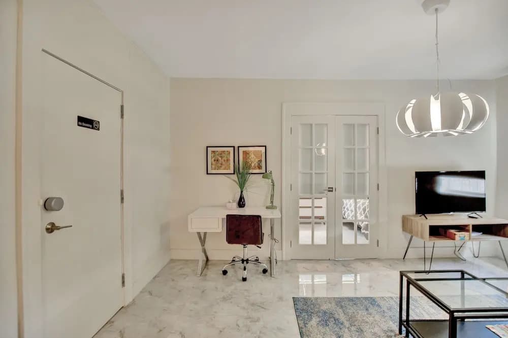 Destination Stays-Design District Miami - photo 11