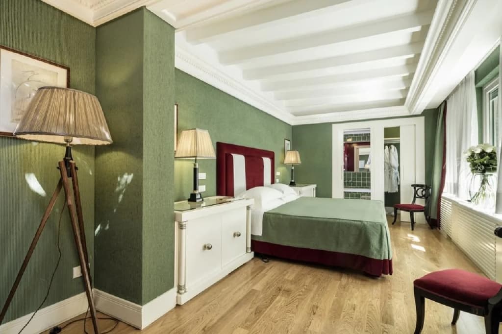 Hotel Regency - photo 5