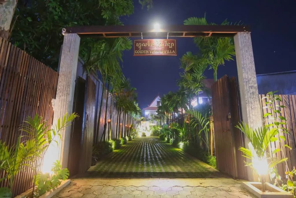 Golden Vishnu Villa - photo 25