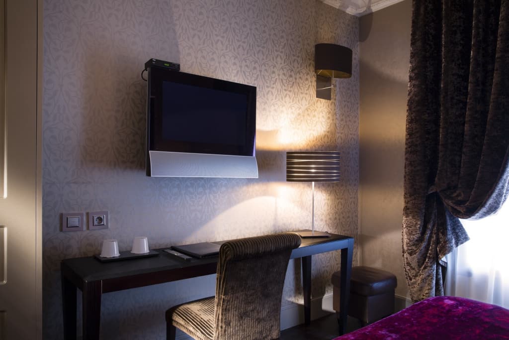 Hotel Ares Eiffel - photo 37