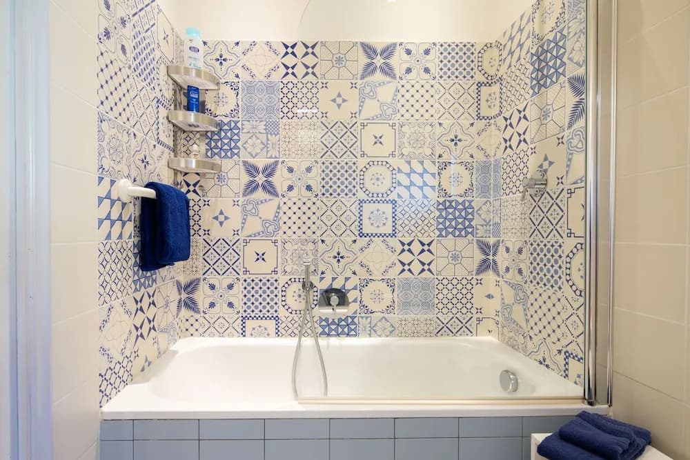 Sant'Ambrogio Charming Flat - photo 9