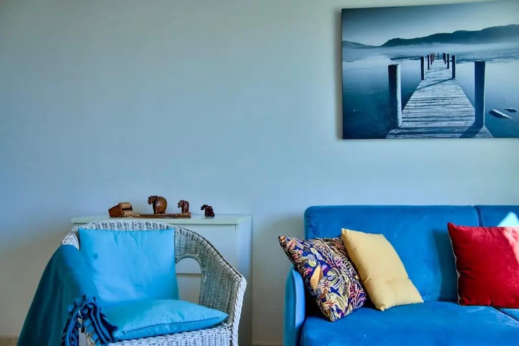 Risso - a modern one bedroom with pool - photo 3