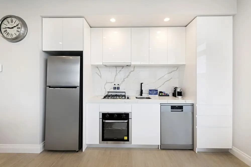 The Hamptons Apartments - St Kilda - photo 15