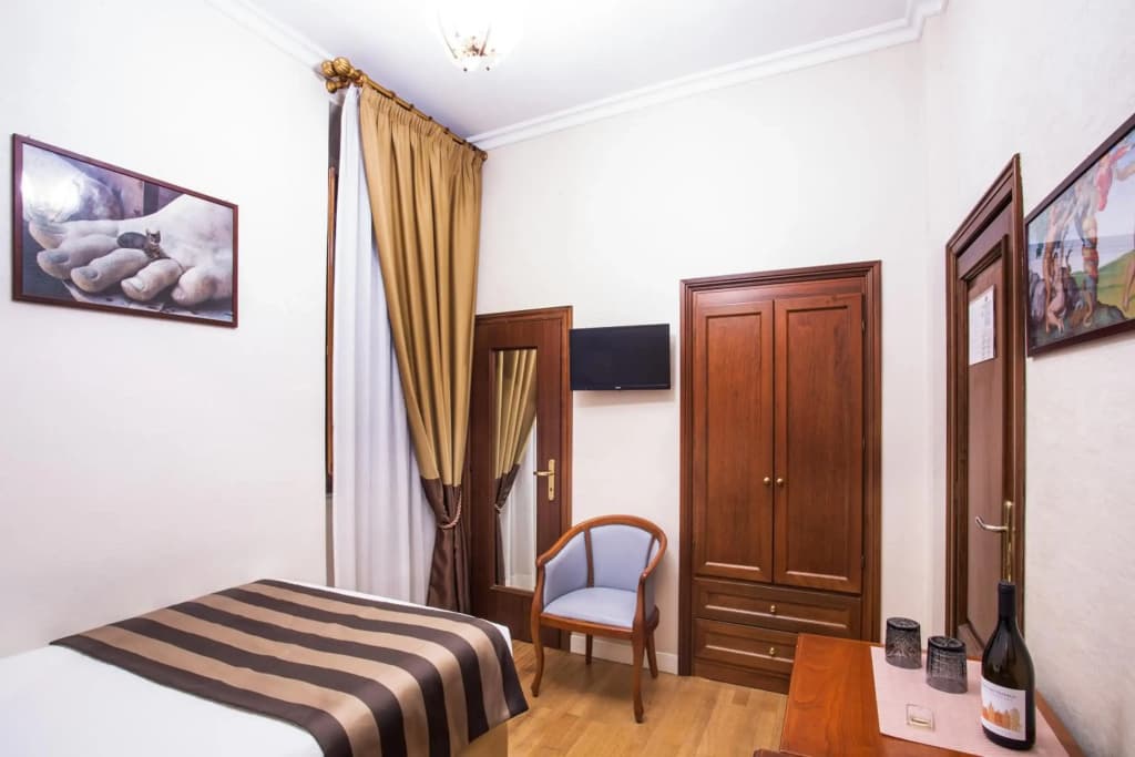 Hotel Piazza Di Spagna - photo 2