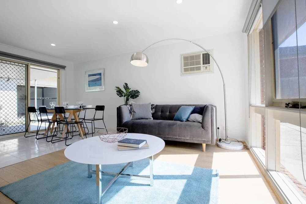 Comfy Beautiful House in Epping - photo 6