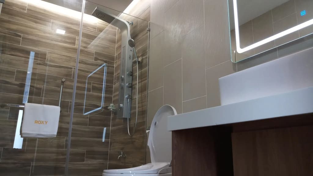 Roxy Hotel Padungan - photo 21