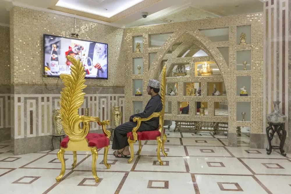Al-Saif Grand Hotel - photo 10