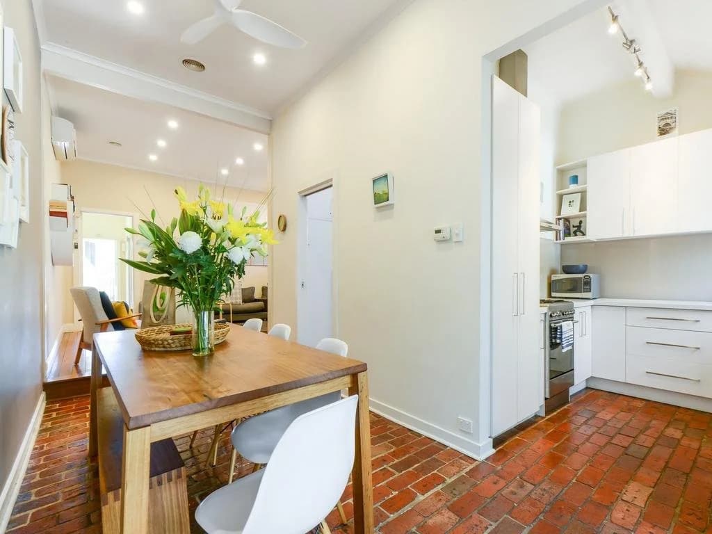 Boutique Stays - Clifton Park - photo 12