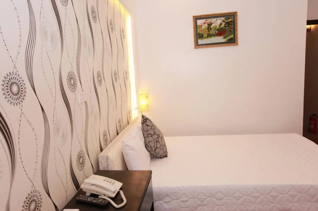 Le Petit Hanoi Hotel - photo 7