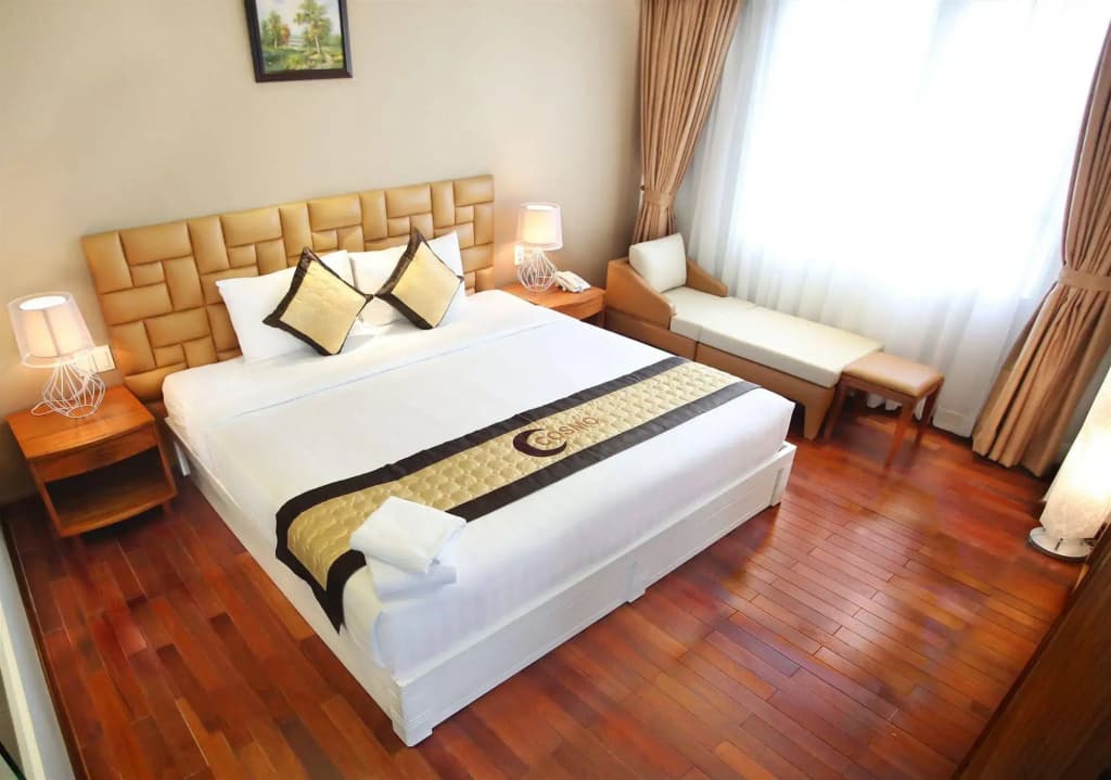 Cosmopolitan Hotel - photo 3