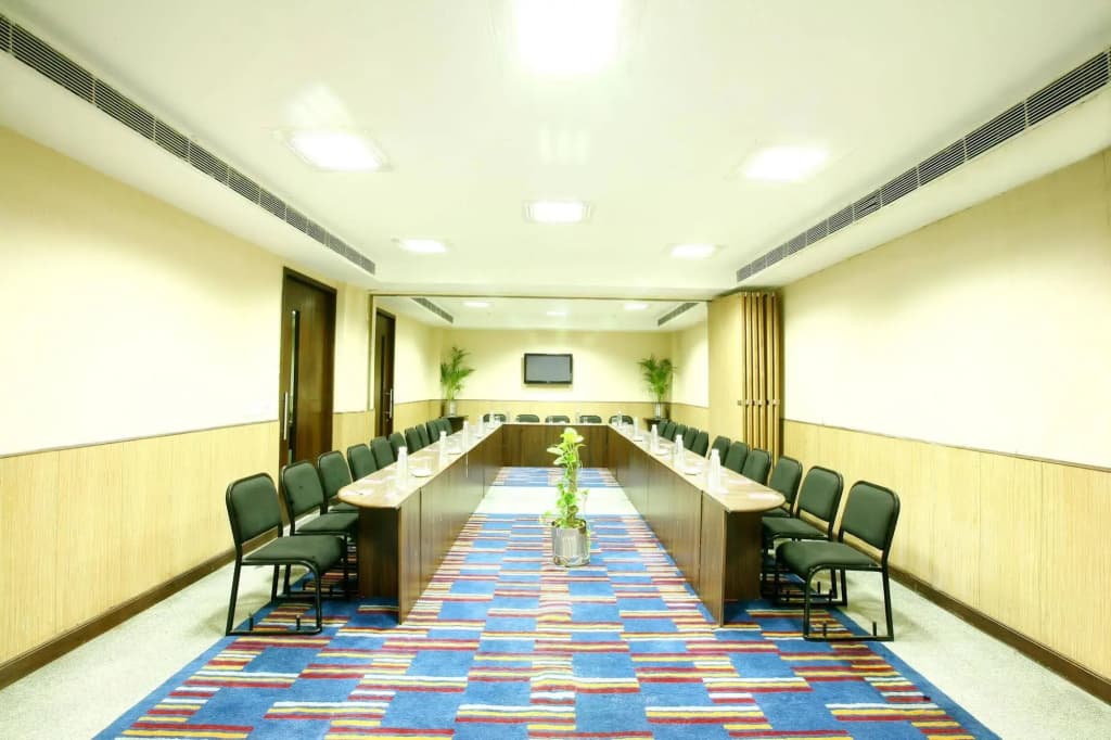Karon Hotel - Lajpat Nagar - photo 6