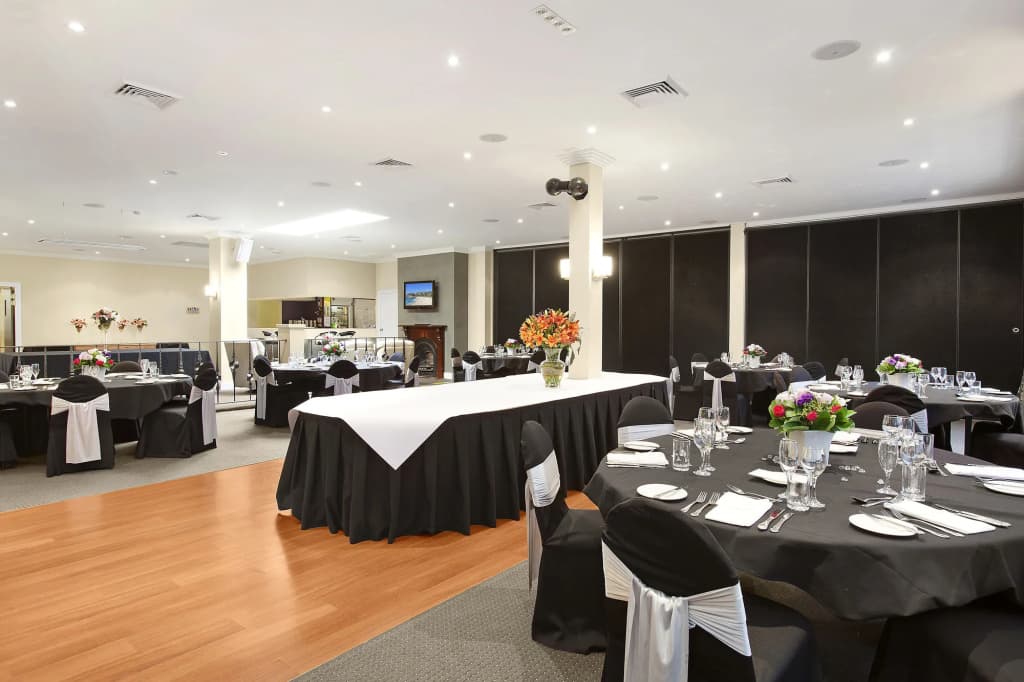 Checkers Resort & Conference Centre - photo 25