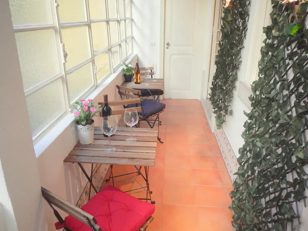 Estrela Charming Rooms by Host-Point - photo 12