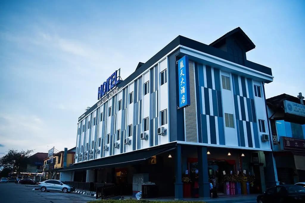Nah Hotel - photo 10