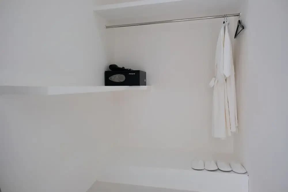 MoonE - photo 12