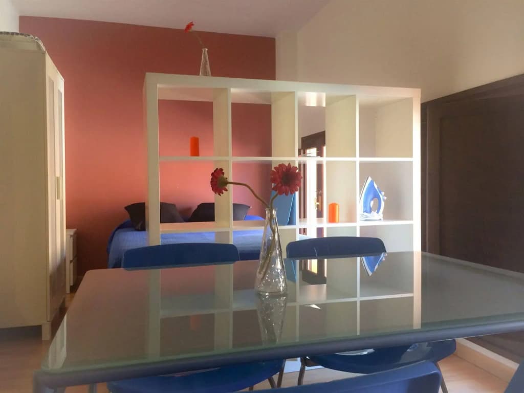 Barcelona City Apartment - photo 2