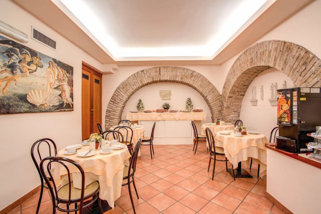 Hotel Corona - photo 18