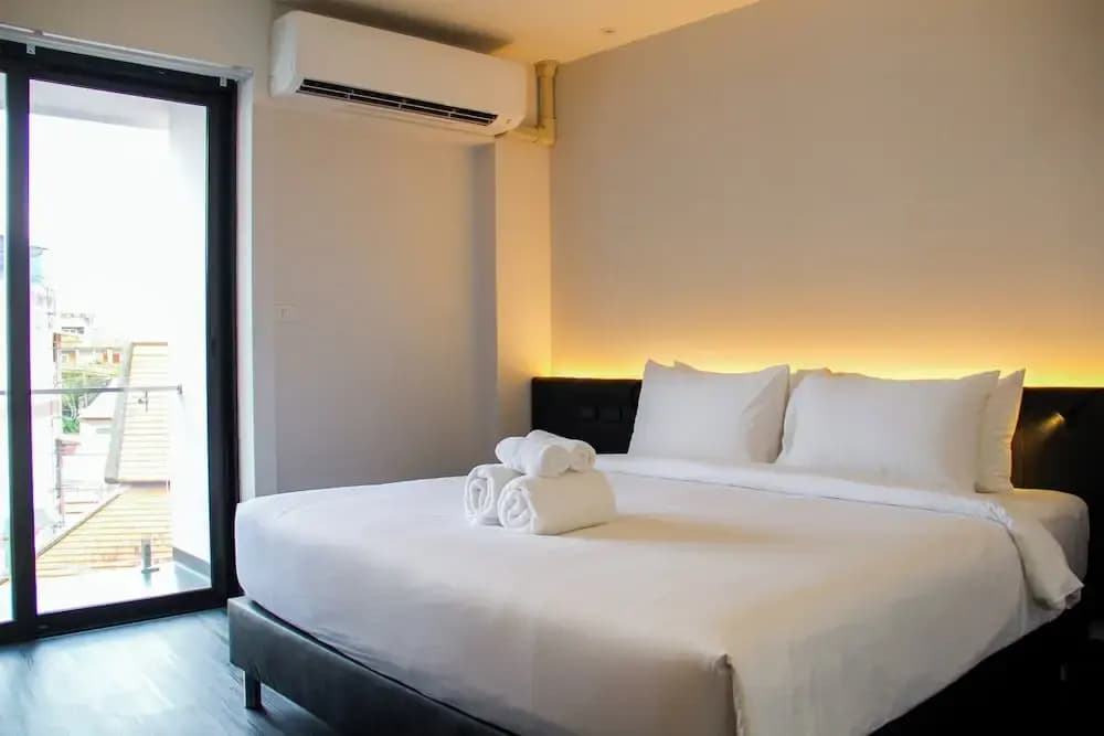 iThaphae Hotel - photo 5