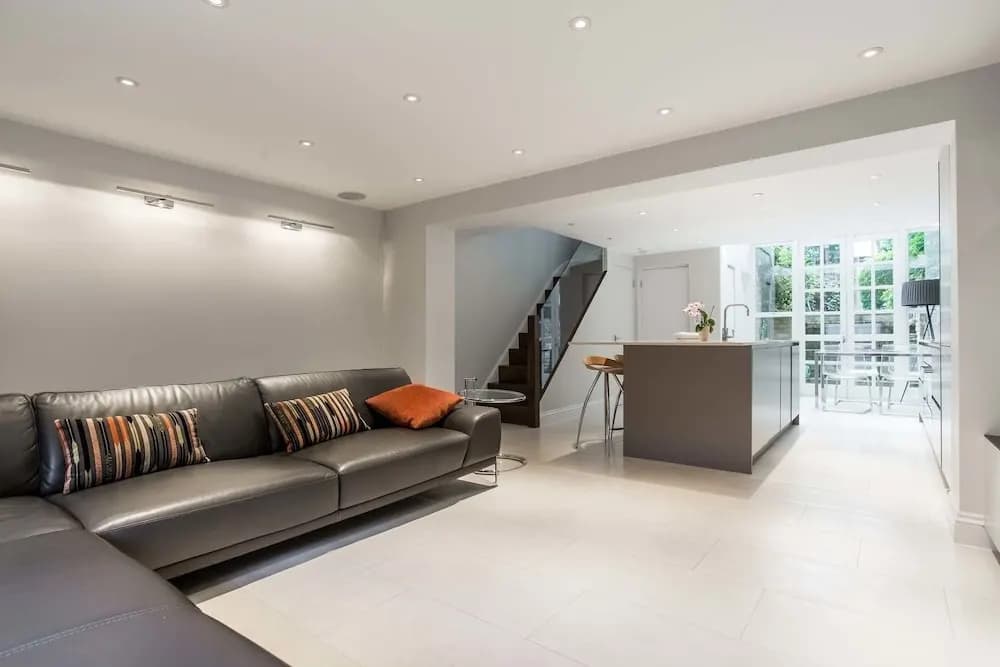 Veeve Offord Road - photo 13
