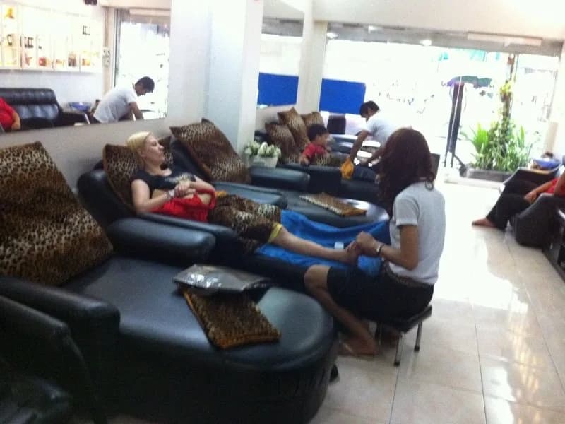 Eve's Guesthouse - photo 16
