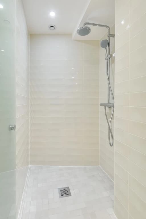Le Vaugirard - 3 Bedrooms Apartment - photo 9