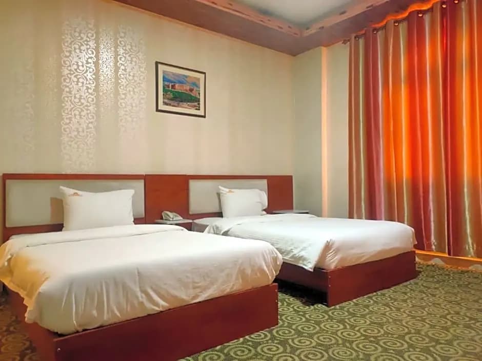 Grand Inn Hotel By Wanasa - photo 4